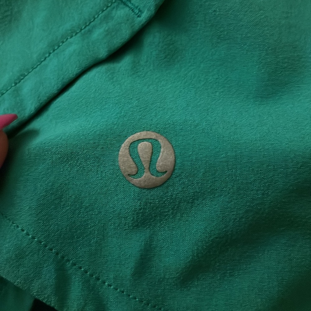 lululemon athletica Teal Green Layered Running Shorts - Picture 4 of 4